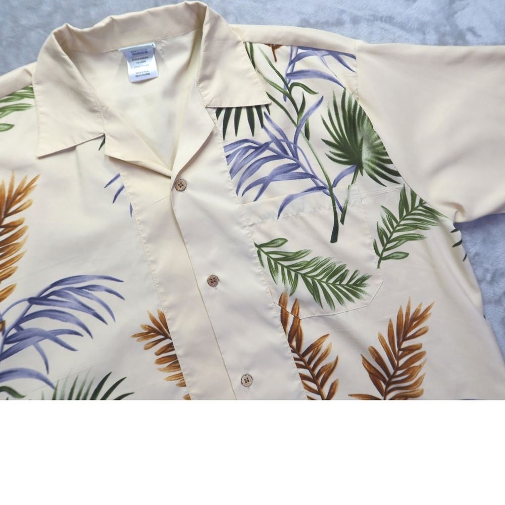 Rainforest Cafe Men's L Tropical Leaf Print Camp Shirt Short Sleeve Souvenir‎